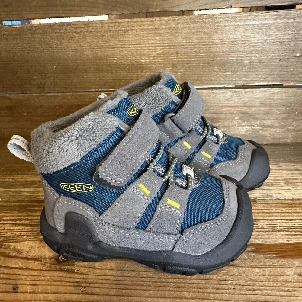 New NIB Little Kids Keen Knotch Chukka Gray Blue Outdoor Ankle Boots‎ Size 4 C